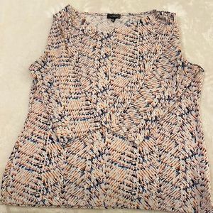 The Limited 3/4 Sleeve Top, size XL